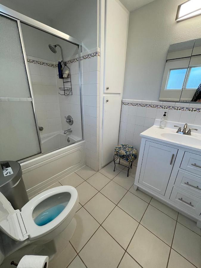 Private Room In Los Angeles With Wifi, Tv, And View Of Hollywood Sign & Shared Kitchen エクステリア 写真