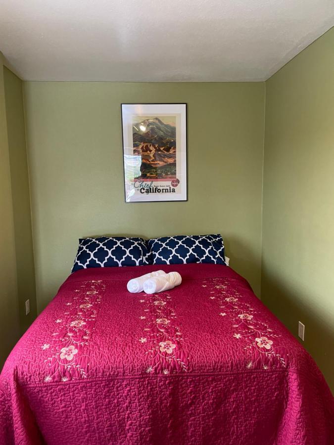 Private Room In Los Angeles With Wifi, Tv, And View Of Hollywood Sign & Shared Kitchen エクステリア 写真